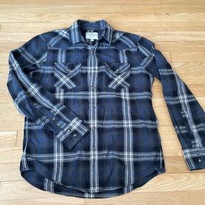 American Eagle Outfitters Button Down Flannel Med